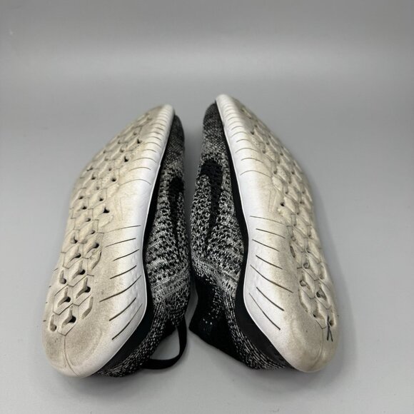 Nike Free RN Flyknit Shoes Womens Size 7.5 Black White Oreo Running 942839-101 - Picture 9 of 9